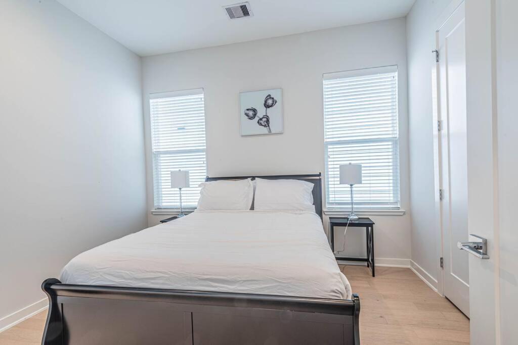 Charming 3-Bedroom Luxury Home Near Downtown, Nrg, Galleria & Medical Center Хьюстон Экстерьер фото