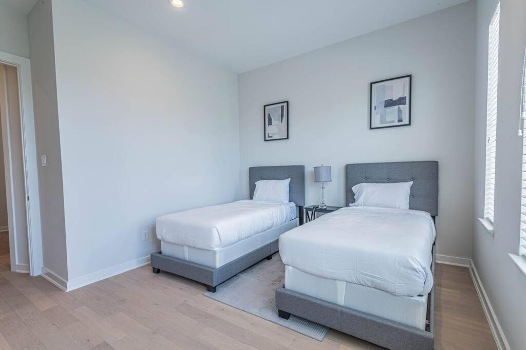 Charming 3-Bedroom Luxury Home Near Downtown, Nrg, Galleria & Medical Center Хьюстон Экстерьер фото